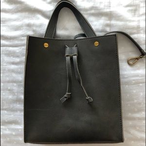 Madewell Small Trick Leather Top Handle Tote